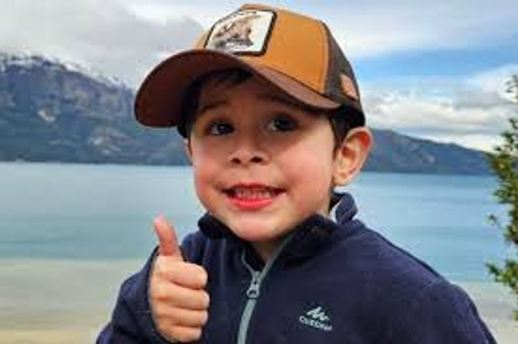 images (8) images (8)