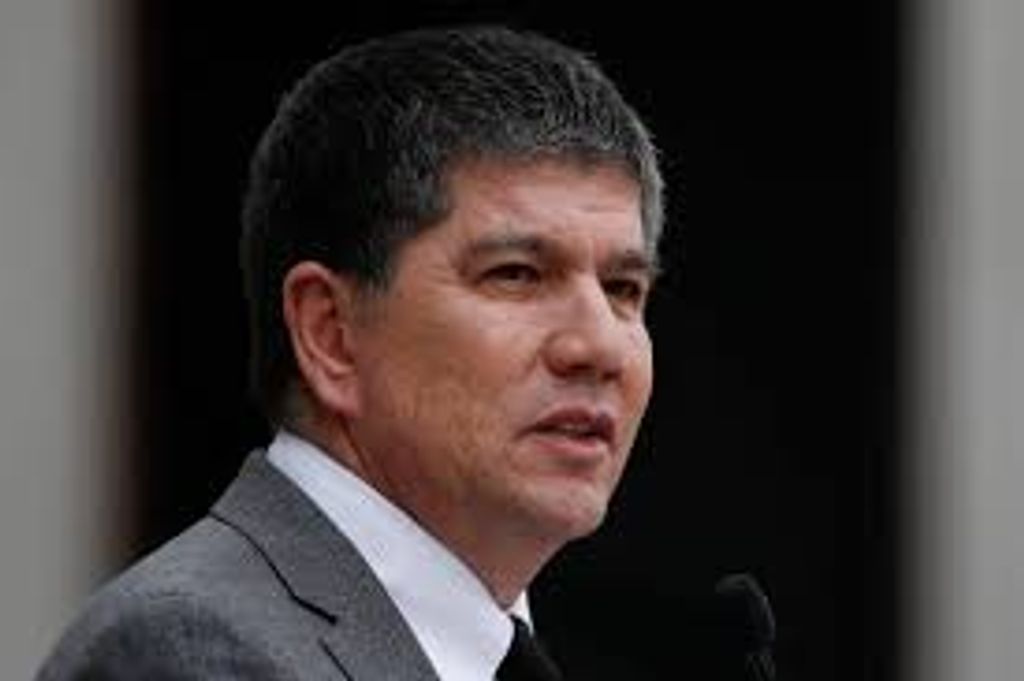 images (11) images (11)