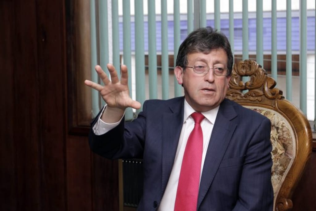 GERVOY PAREDES 1 GERVOY PAREDES 1