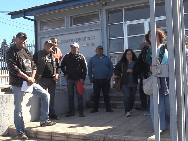 FOTO TRIBUNAL FOTO TRIBUNAL