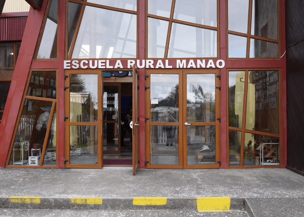 ESCUELA MANAO