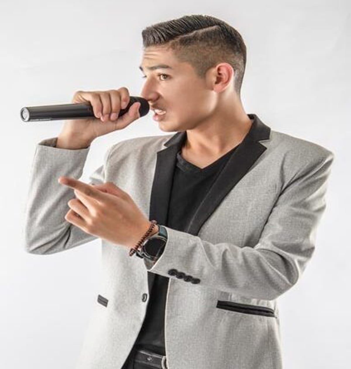 Max El Príncipe lanza Me Vas a Extrañar Max El Príncipe lanza Me Vas a Extrañar