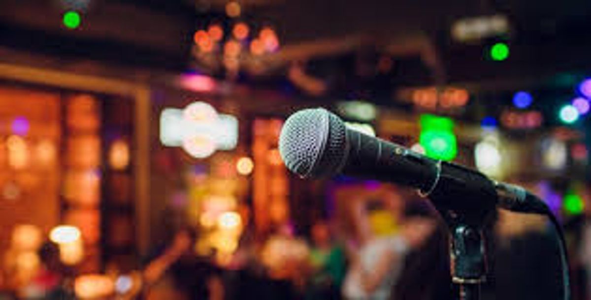 Adivine la canción y diviértase un montón Adivine la canción y diviértase un montón