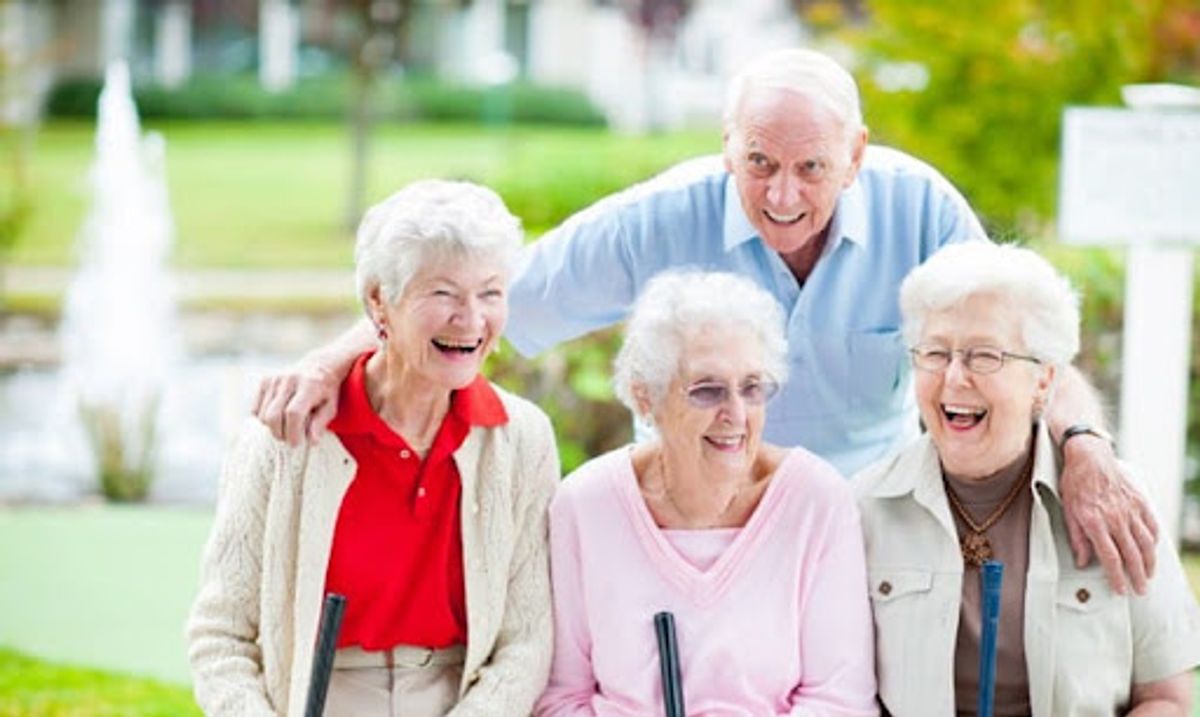 Somos más felices a partir de los 60 años Somos más felices a partir de los 60 años