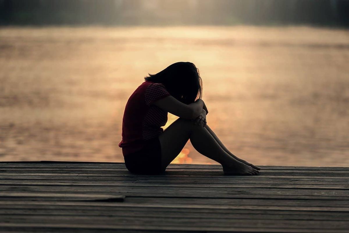 Casi la mitad de los chilenos están tristes Casi la mitad de los chilenos están tristes