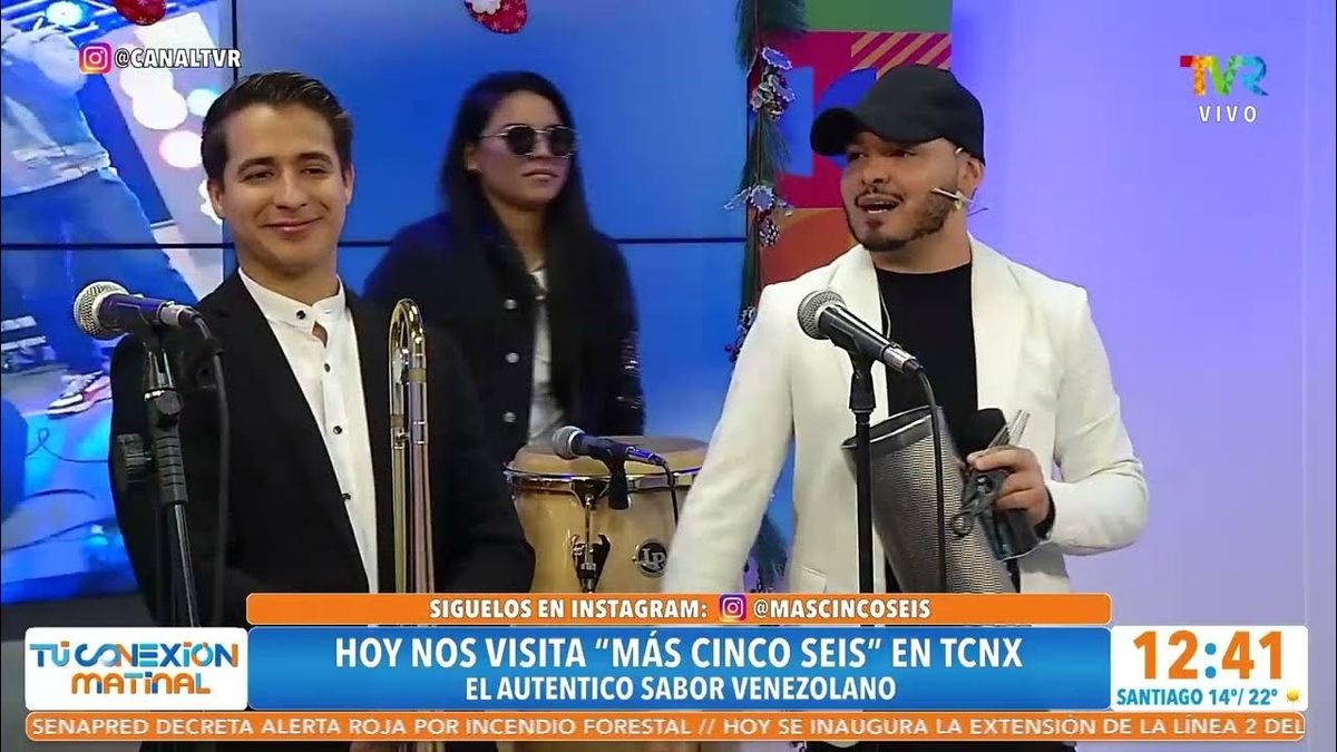 Grupo Más Cinco Seis hace bailar a todos Grupo Más Cinco Seis hace bailar a todos