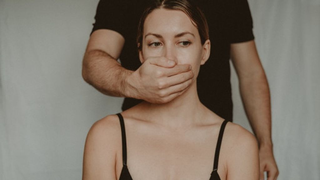 violenciapololeo violenciapololeo