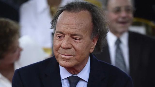 julio-iglesias-acusado-empleadas-abusos julio-iglesias-acusado-empleadas-abusos