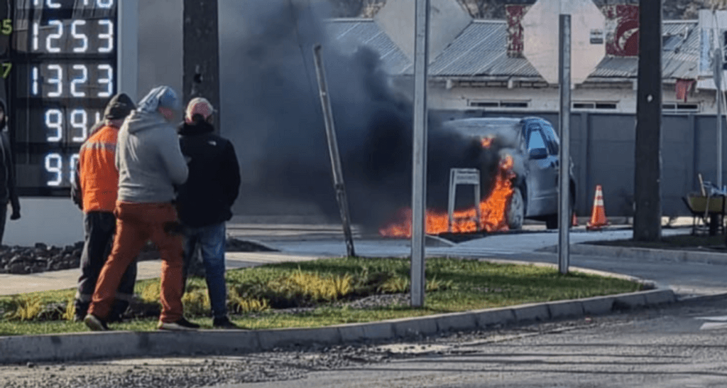 vehiculo-bencinera-750x400 vehiculo-bencinera-750x400