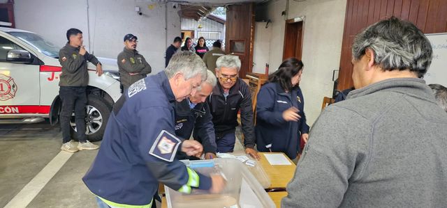 PHOTO-2025-12-18-19-05-05 PHOTO-2025-12-18-19-05-05