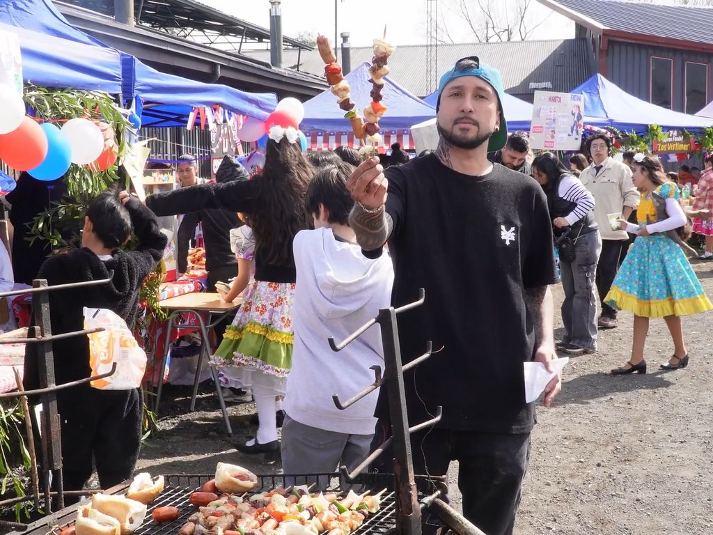 monos fonda ramon guiñez monos fonda ramon guiñez