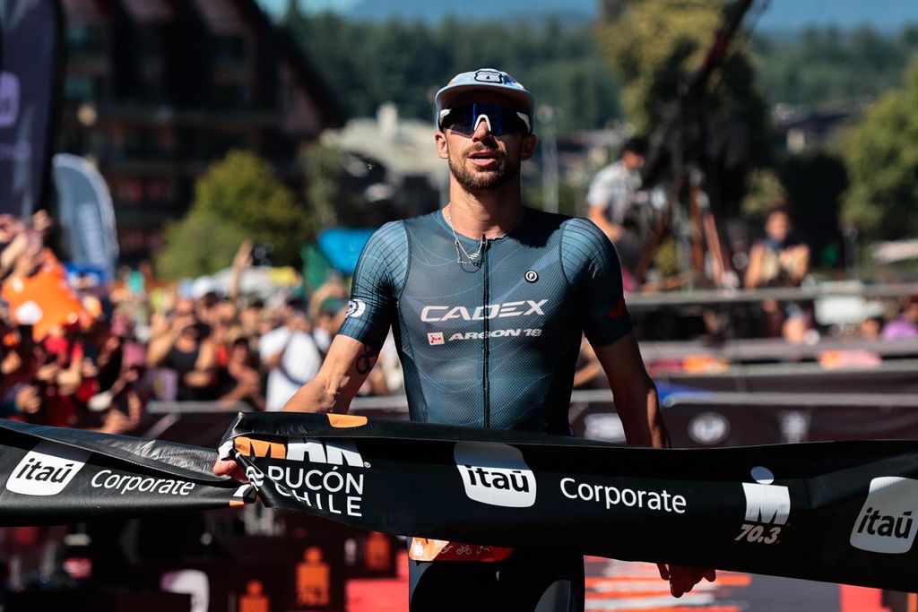 Tyler Mislawchuck Ganador Élite Hombres Itaú IRONMAN 70 Tyler Mislawchuck Ganador Élite Hombres Itaú IRONMAN 70