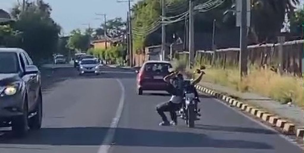 1ACCION ARRIESGADA MOTORISTA (1) 1ACCION ARRIESGADA MOTORISTA (1)