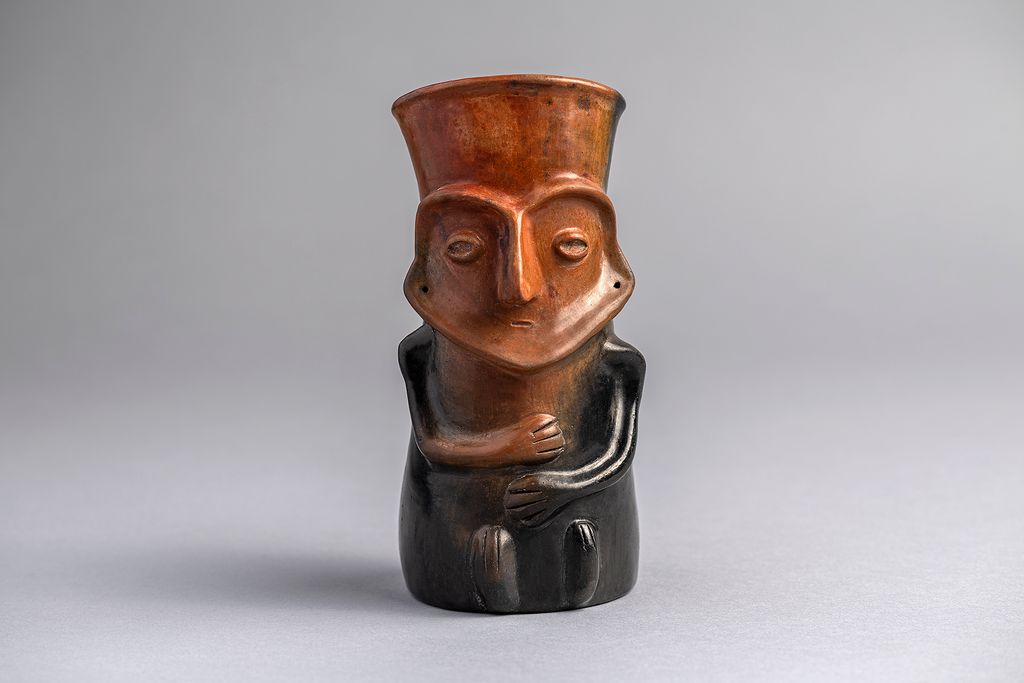 Jarrito Antropomorfo Topater_Carolyn Ayavire López y Floridor Ayavire Campos Jarrito Antropomorfo Topater_Carolyn Ayavire López y Floridor Ayavire Campos