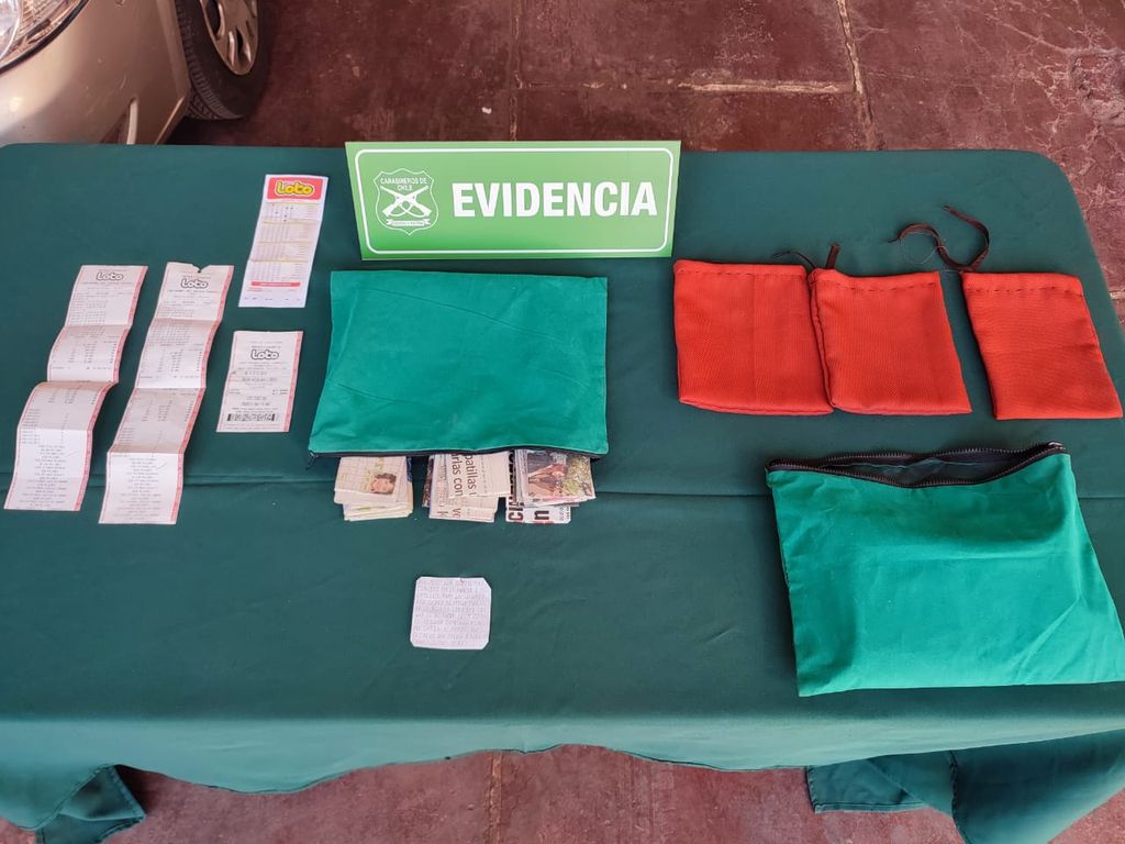 WhatsApp Image 2024-10-17 at 1 WhatsApp Image 2024-10-17 at 1