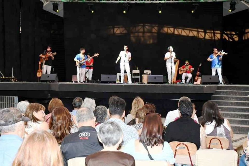 4d1df108-f14e-4451-9365-942fad53493f 4d1df108-f14e-4451-9365-942fad53493f