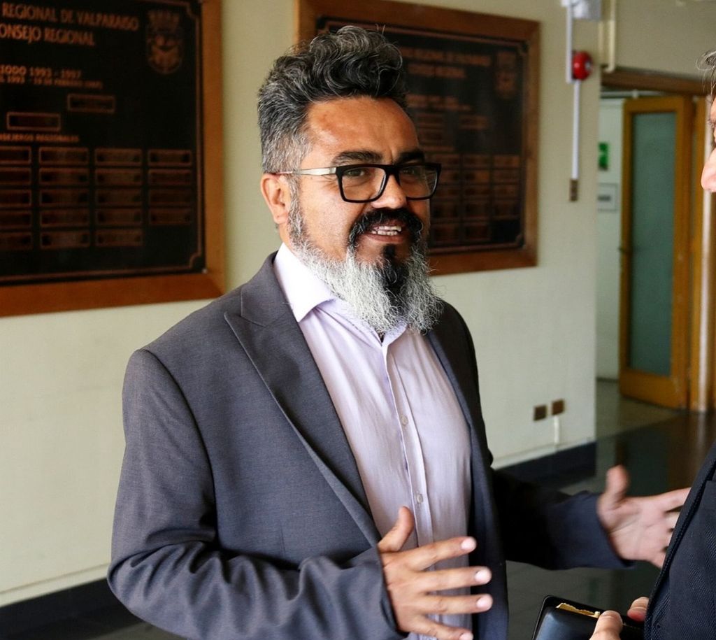 ALEX GALLEGUILLOS ALEX GALLEGUILLOS