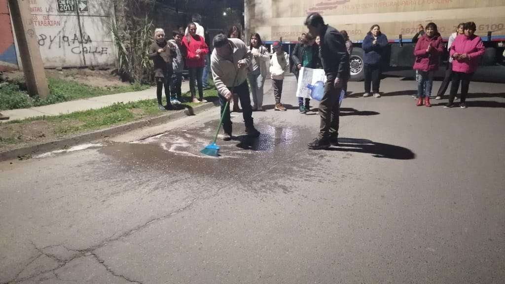 Exigen al municipio instalación de lomo de toro en Av. Pedro Aguirre Cerda Exigen al municipio instalación de lomo de toro en Av. Pedro Aguirre Cerda