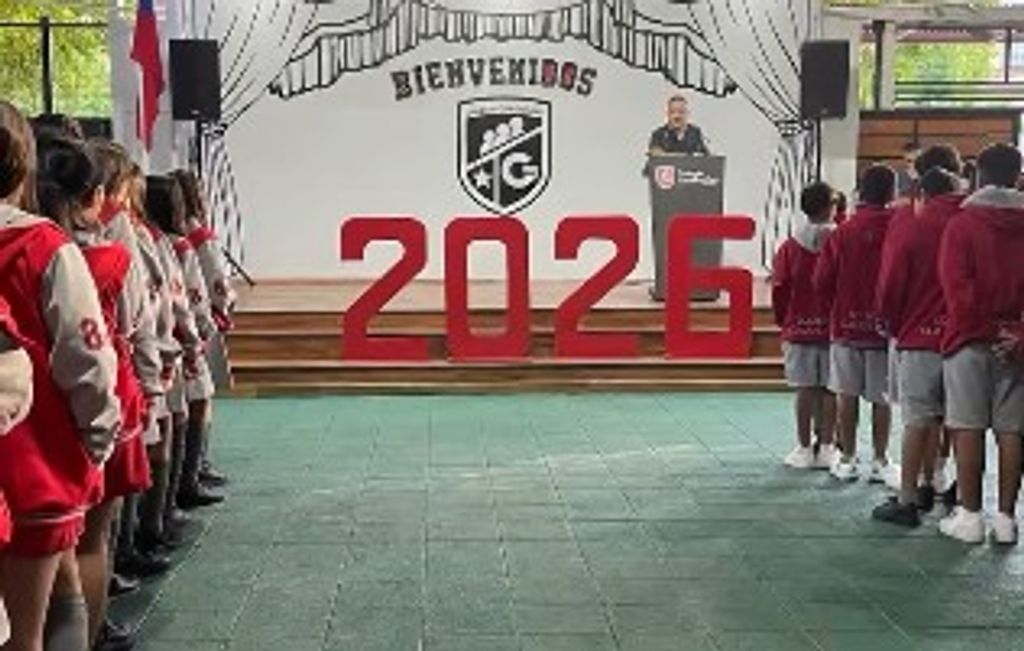 CLAUDIO GAY FOTO CLAUDIO GAY FOTO