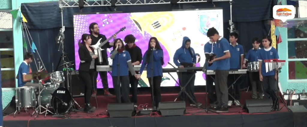 ESTUDIANTES DISFRUTARON DE 6TA VERSIÓN DEL FESTIVAL DE MÚSICA ESCOLAR ‘LOLO PELUSA 2023’ ESTUDIANTES DISFRUTARON DE 6TA VERSIÓN DEL FESTIVAL DE MÚSICA ESCOLAR ‘LOLO PELUSA 2023’