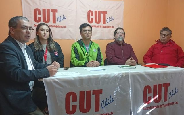 CUT CUT