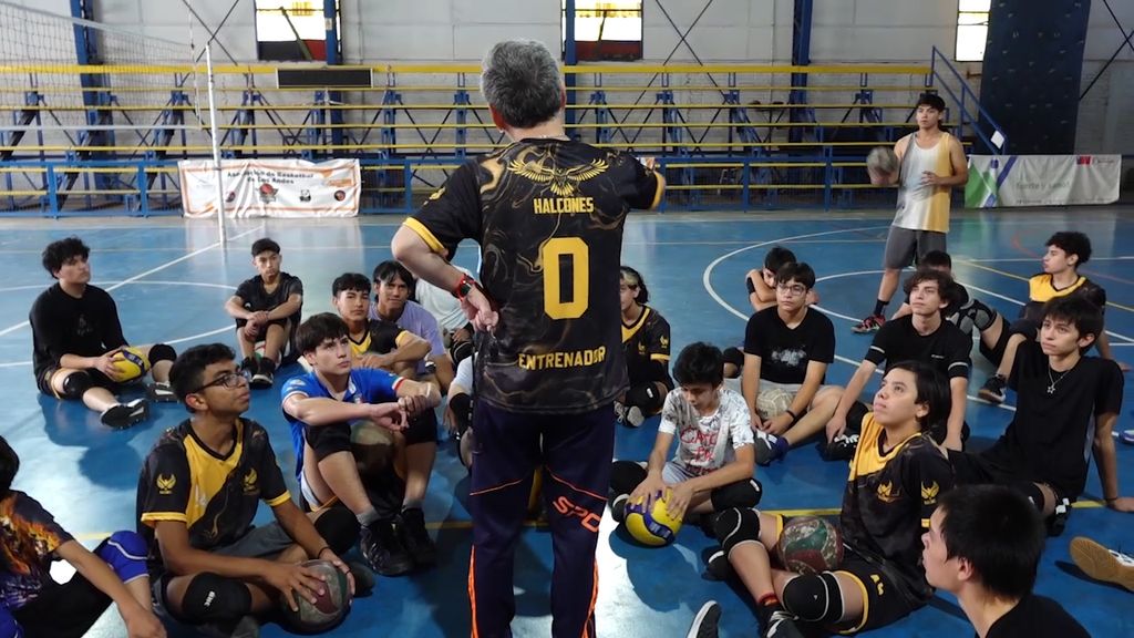 Equipo de voleibol Halcones de Los Andes se preparan para una nueva temporada Equipo de voleibol Halcones de Los Andes se preparan para una nueva temporada