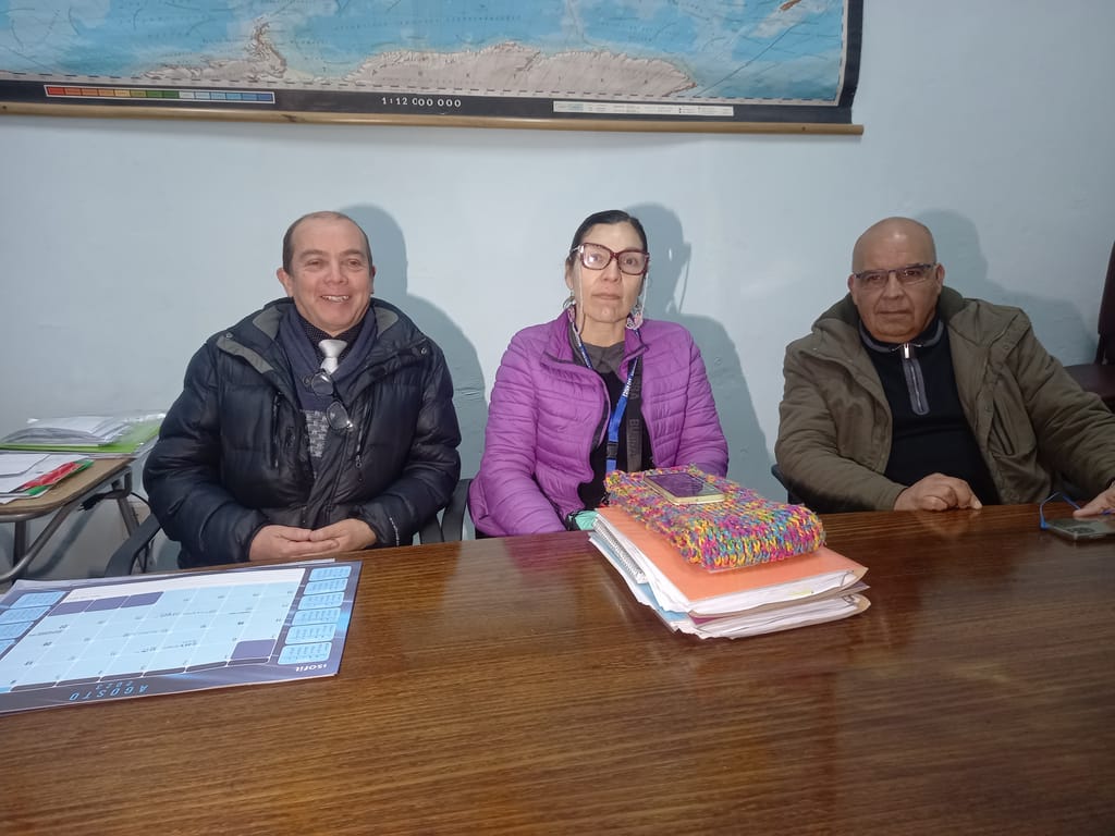 1PROFESORES A PARO INDEFINIDO 1PROFESORES A PARO INDEFINIDO