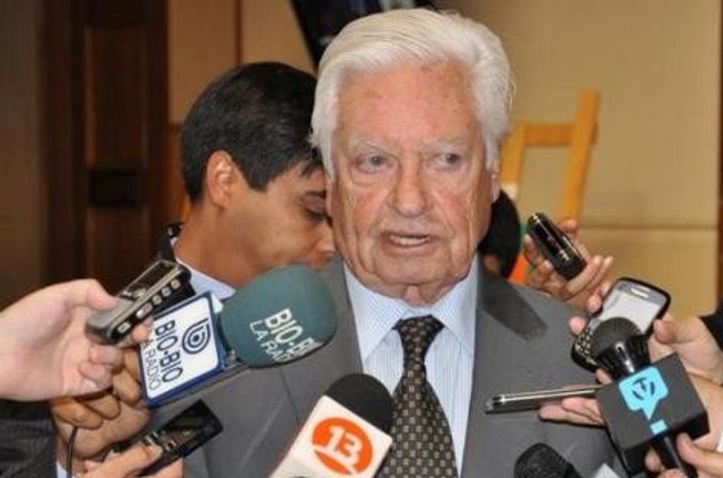 EDUARDO CERDA EDUARDO CERDA