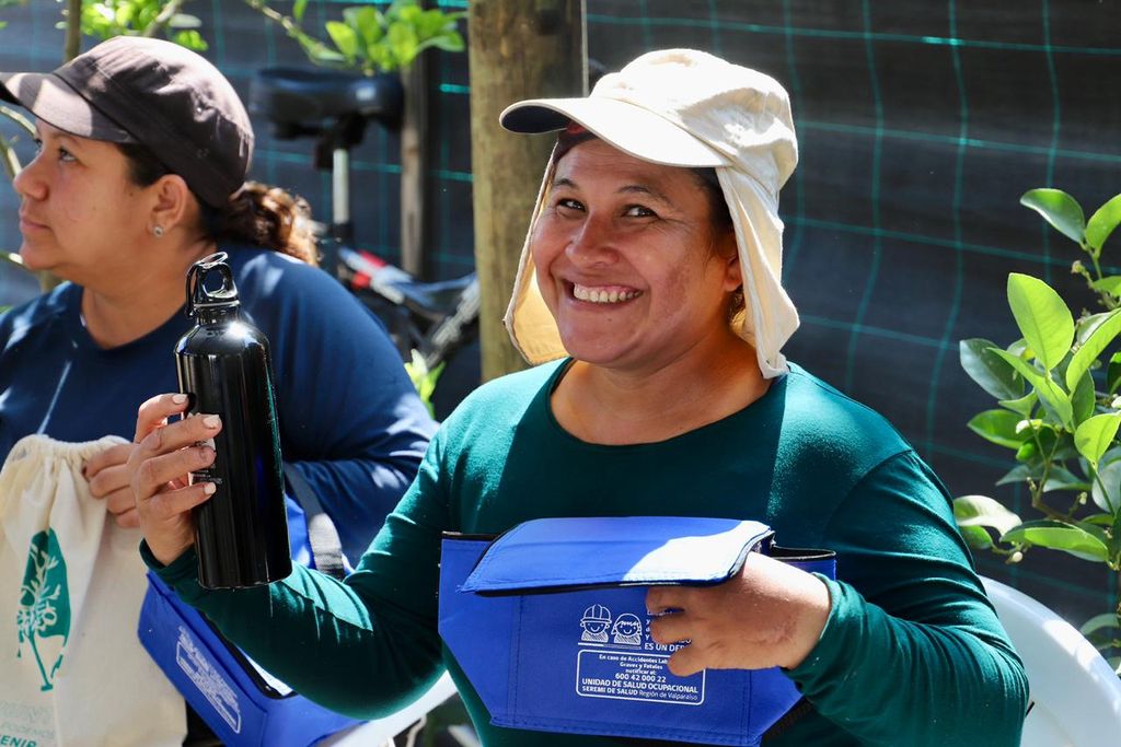 Seremi de salud fiscalizó condiciones de salud laboral de trabajadores agrícolas de La Cruz Seremi de salud fiscalizó condiciones de salud laboral de trabajadores agrícolas de La Cruz