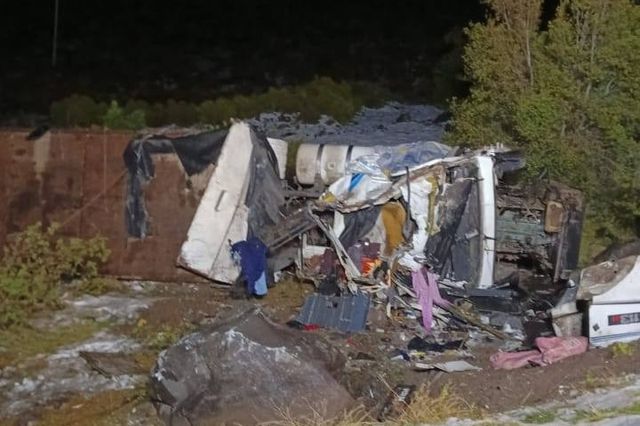 ACCIDENTE CAMIÓN ACCIDENTE CAMIÓN