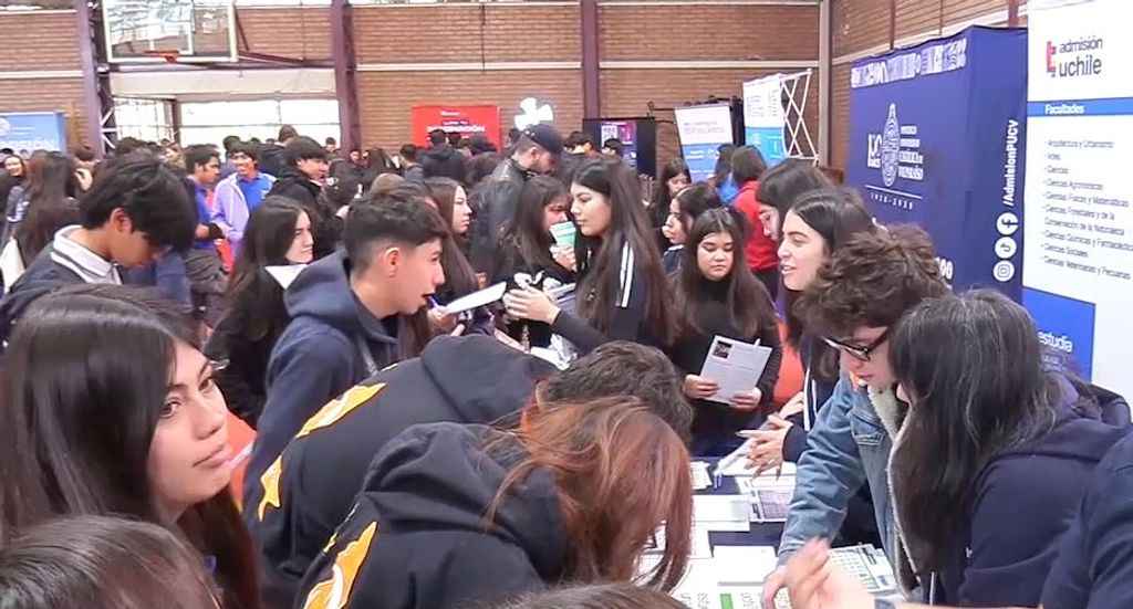 FERIA UNIVERSITARIA FERIA UNIVERSITARIA