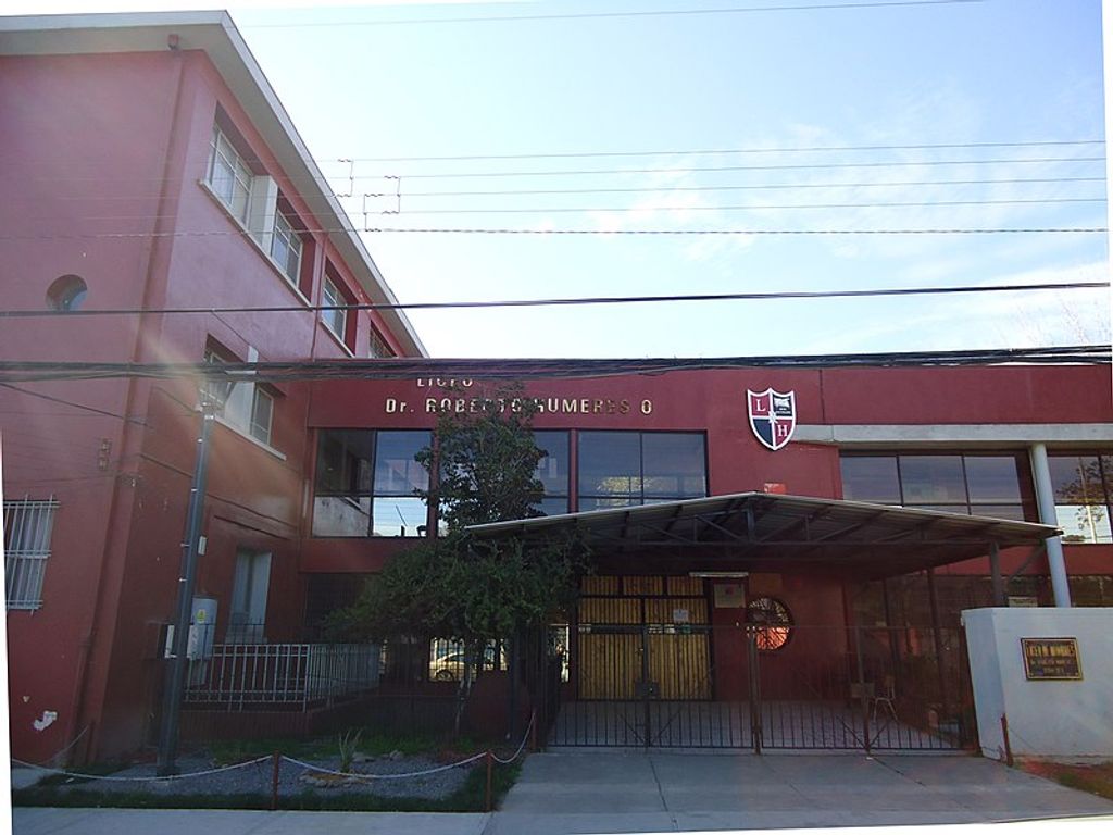 1 LICEO ROBERTO HUMERES 1 LICEO ROBERTO HUMERES