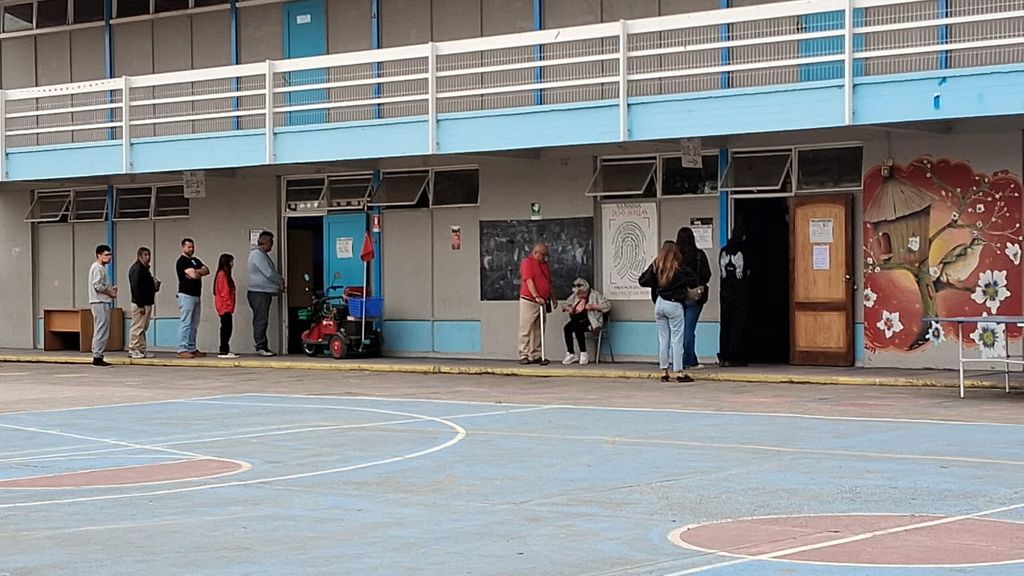 WhatsApp Image 2025-12-14 at 09 WhatsApp Image 2025-12-14 at 09