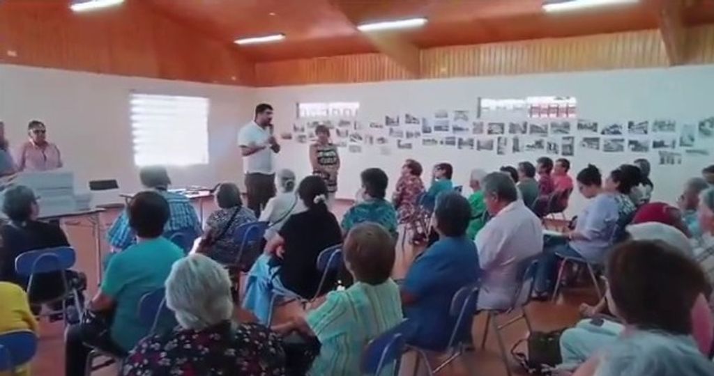 1CHARLA ADULTOS MAYORES MÁS SEGUROS (1) 1CHARLA ADULTOS MAYORES MÁS SEGUROS (1)