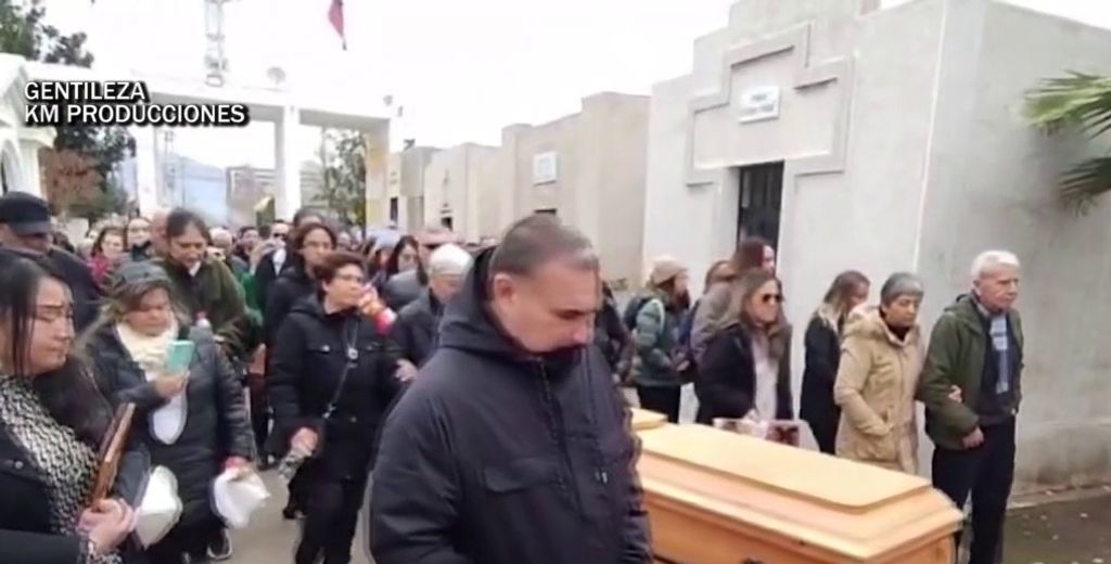 WhatsApp Image 2024-06-11 at 18 WhatsApp Image 2024-06-11 at 18