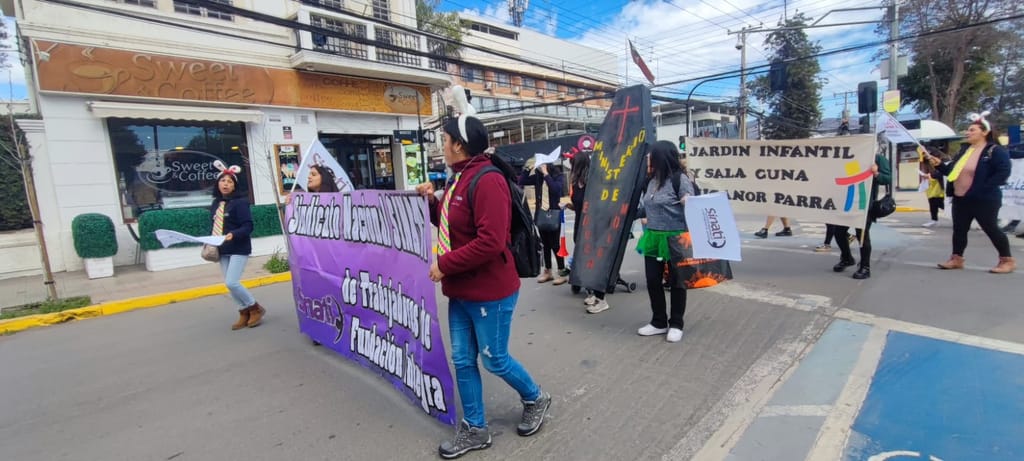 Nota 3 Claudio Lunes 28 Agosto Trabajadoras de Fundación Integra cumplen 15 días en Paro Nacional Indefinido Nota 3 Claudio Lunes 28 Agosto Trabajadoras de Fundación Integra cumplen 15 días en Paro Nacional Indefinido