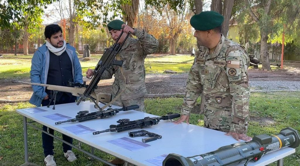 1 REGIMIENTO (3) 1 REGIMIENTO (3)