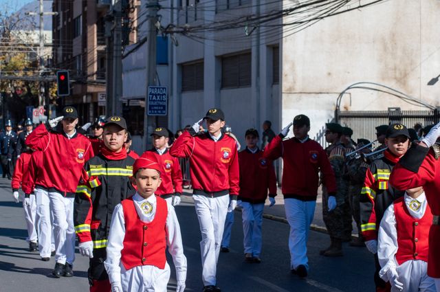 DESFILE BOMBEROS DESFILE BOMBEROS