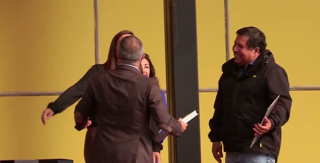 vlcsnap-2024-04-30-21h41m56s740 vlcsnap-2024-04-30-21h41m56s740