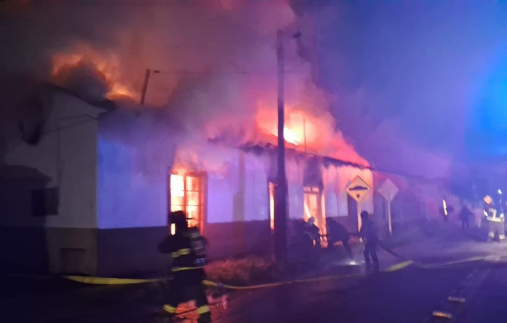 FOTOS INCENDIO (2) FOTOS INCENDIO (2)