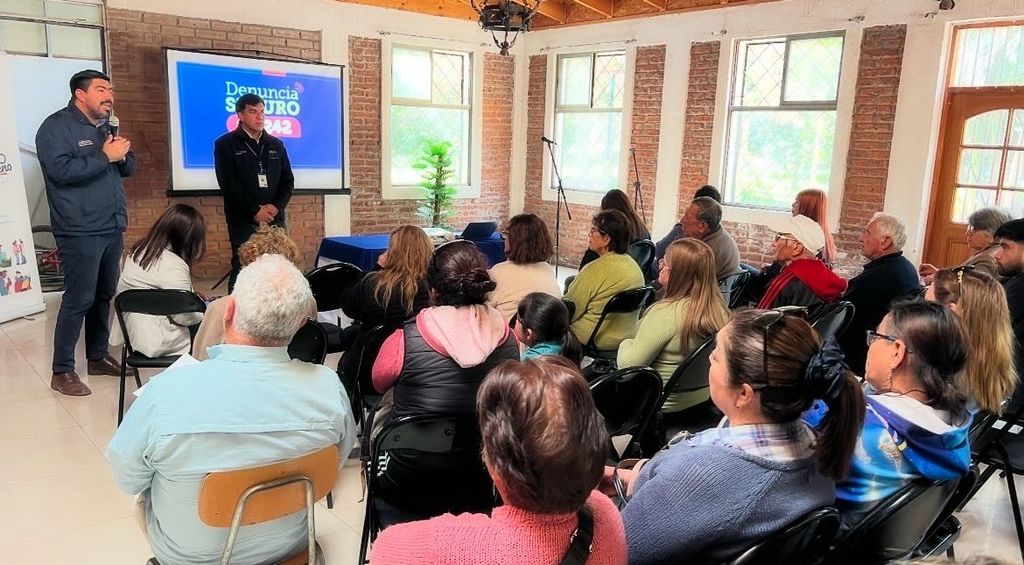 CHARLA DENUNCIA SEGURO (1) CHARLA DENUNCIA SEGURO (1)