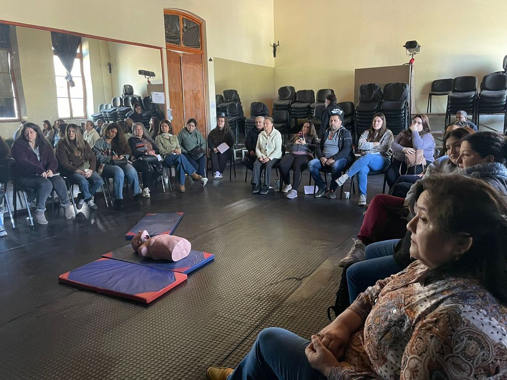 PRIMEROS AUXILIOS (2) PRIMEROS AUXILIOS (2)