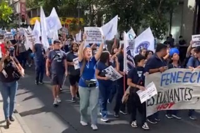 d02d91d7-6f95-46a4-918a-b0e70fc00f10 d02d91d7-6f95-46a4-918a-b0e70fc00f10