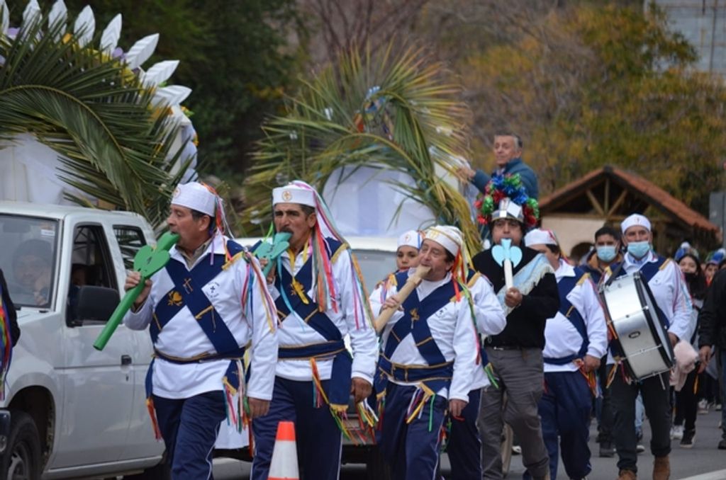 0c45f85d-c2be-49fc-8938-166305e74028-medium-standard-q100 0c45f85d-c2be-49fc-8938-166305e74028-medium-standard-q100