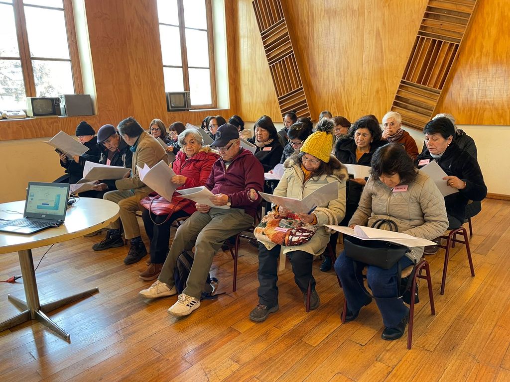 ADULTOS MAYORES DE LOS ADULTOS MAYORES DE LOS