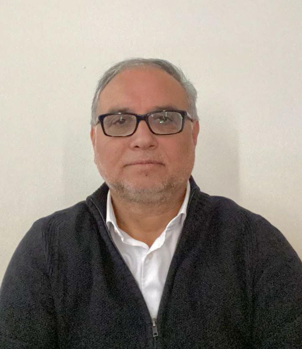 4ff52730-8cce-4ed0-b7ee-a81746e9c398 4ff52730-8cce-4ed0-b7ee-a81746e9c398