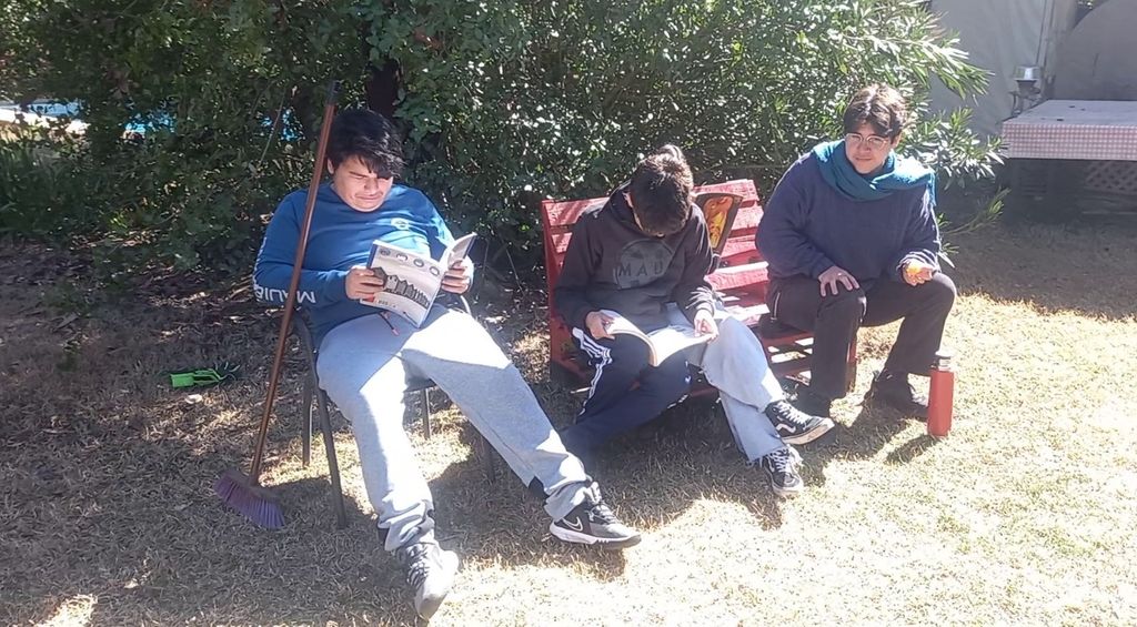 ESCUELA LIBRE OBSERVADORES DEL VALLE (1) ESCUELA LIBRE OBSERVADORES DEL VALLE (1)