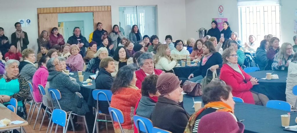 1DÍA MAMÁ AYECAN (2) 1DÍA MAMÁ AYECAN (2)