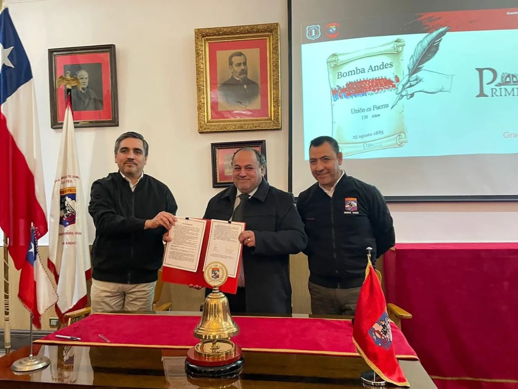 PRIMERA COMPAÑÍA DE BOMBEROS DE LOS ANDES COMNEMORA UNA NUEVA ACTA DE FUNDACIÓN PRIMERA COMPAÑÍA DE BOMBEROS DE LOS ANDES COMNEMORA UNA NUEVA ACTA DE FUNDACIÓN