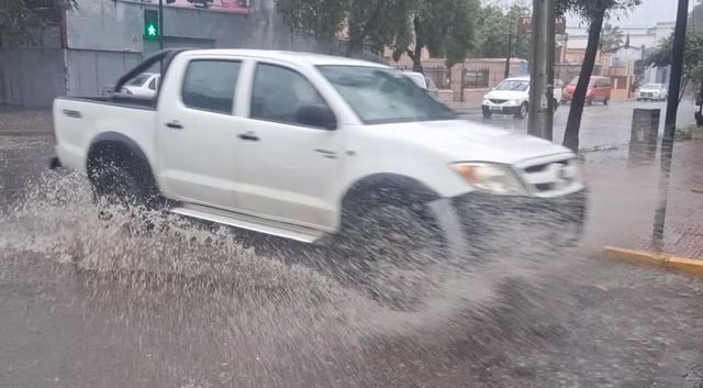 LLUVIA LLUVIA